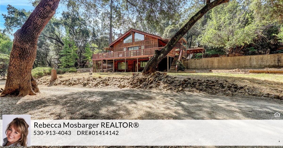 12598 Pioneer Rd, Rough and Ready, CA 95975